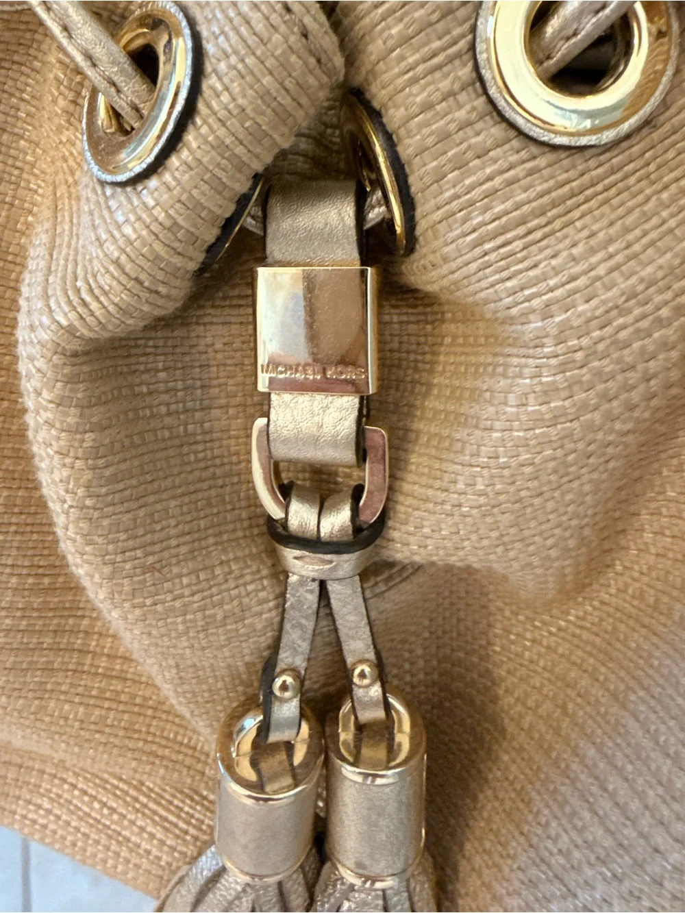 Michael Kors Gold-Tone Trim Tan Straw Shoulder Hobo - Picture 2 of 4